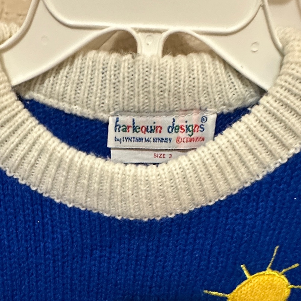 Vintage Goldilocks sweater with matching skirt - Picture 2 of 5